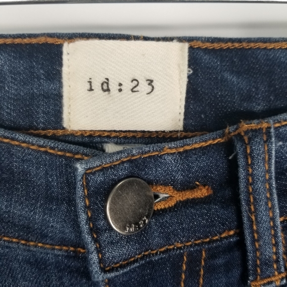 Stitch Fix ID:23 Distressed Step Hem Skinny Jeans - Picture 8 of 15